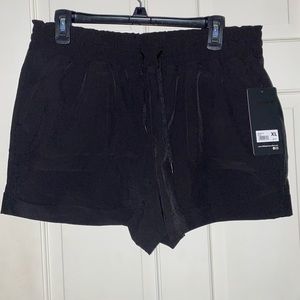 90 degree by Reflex shorts